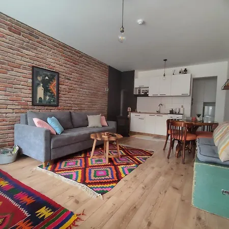 Silueta - Warm And Cozy Apartament *